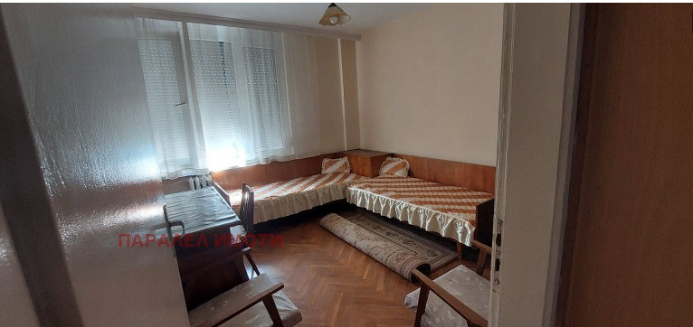 K pronájmu  Pokoj Plovdiv , Kamenica 2 , 15 m2 | 44498511