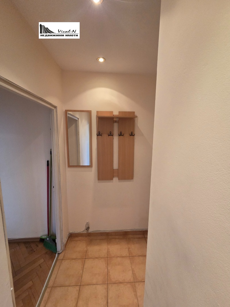 Дава под наем 2-СТАЕН, гр. София, Гео Милев, снимка 13 - Апартаменти - 52883659