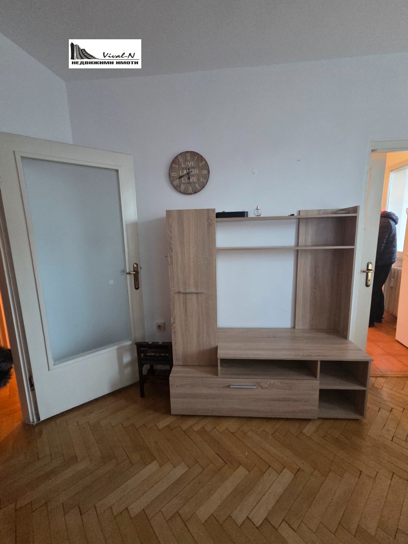 Дава под наем 2-СТАЕН, гр. София, Гео Милев, снимка 2 - Апартаменти - 52883659