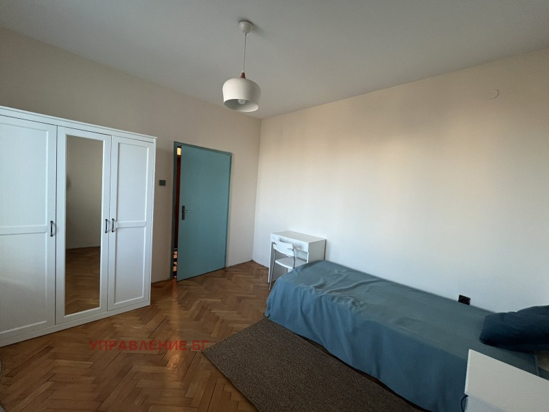 Til leie  2 soverom Sofia , Krasno selo , 90 kvm | 36943553 - bilde [4]